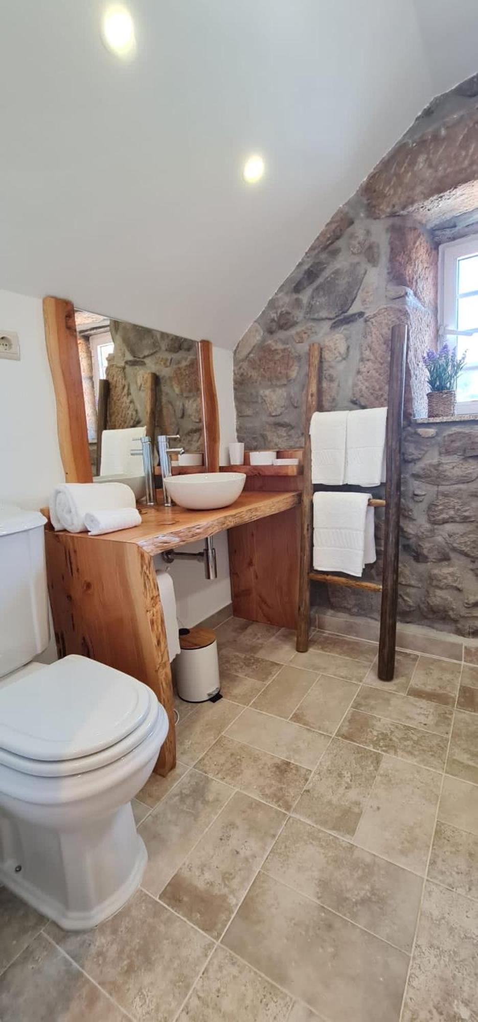 Villa Stone House à Salzedas Extérieur photo